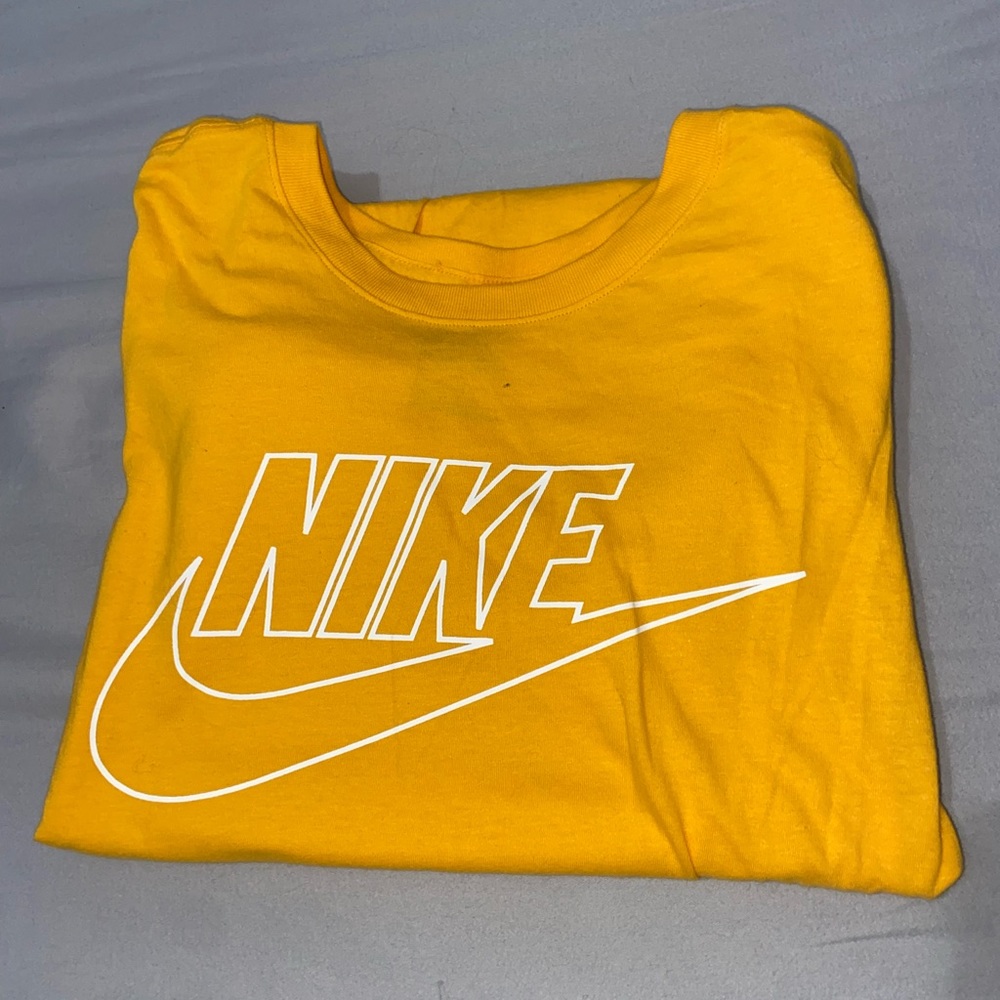 nike shirt